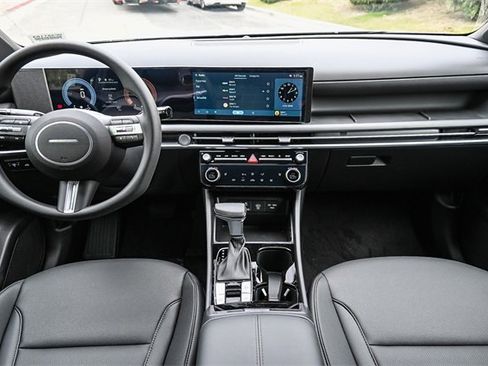 New 2025 Hyundai Santa Cruz SEL image 11