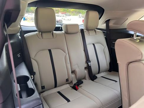 Used 2024 MAZDA CX-90 3.3 Turbo w/ Preferred Package image 27