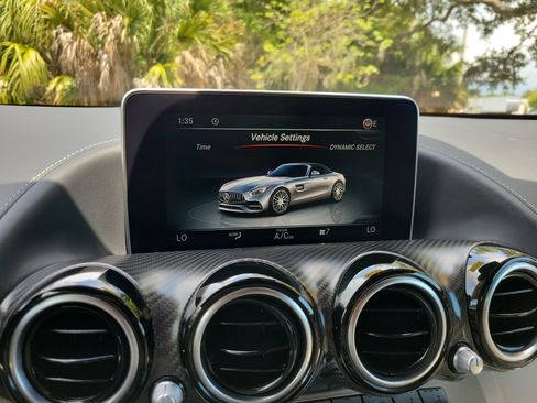 Used 2018 Mercedes-Benz AMG GT C image 22