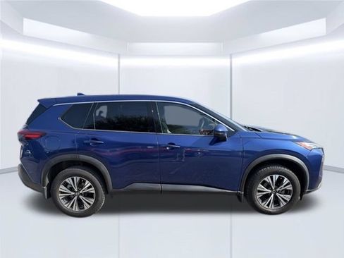 Used 2021 Nissan Rogue SV FWD image 5