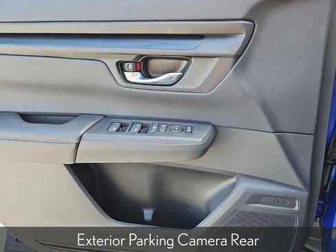 Used 2025 Honda CR-V Sport image 31