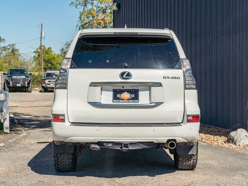 Used 2020 Lexus GX 460 Premium image 5