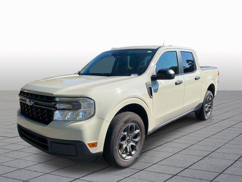 Used 2024 Ford Maverick XLT FWD image 3