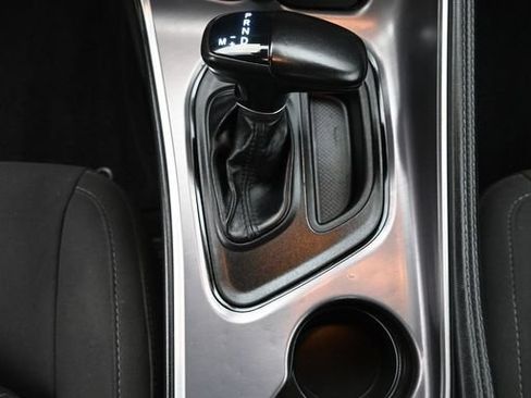 Used 2022 Dodge Challenger GT RWD image 19