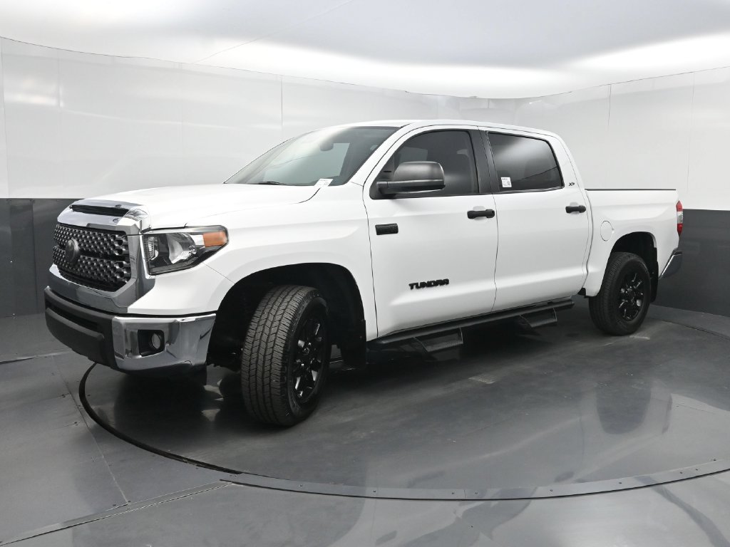 Used 2020 Toyota Tundra SR5 w/ SR5 Leather Package AWD/4WD image 19
