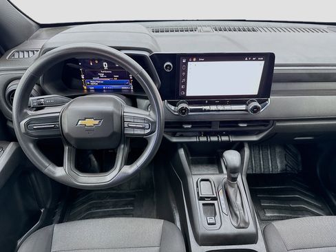 Used 2023 Chevrolet Colorado W/T RWD image 14