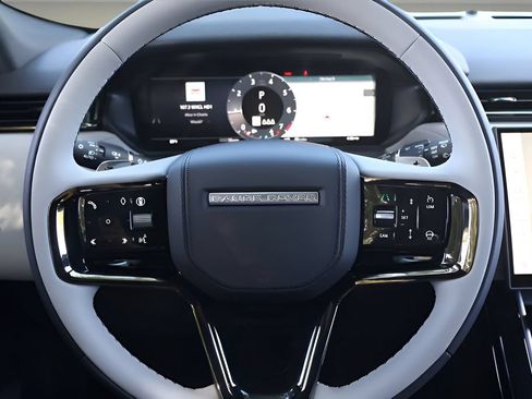 New 2026 Land Rover Range Rover Velar S AWD/4WD image 19