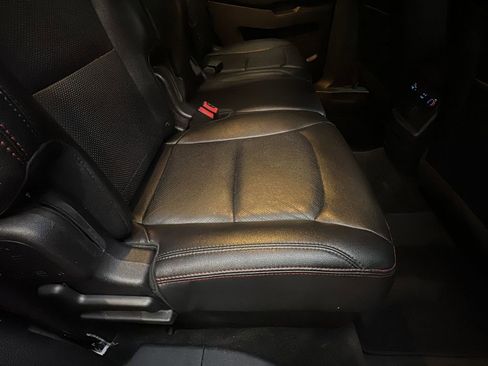 Used 2016 Ford Explorer Sport AWD/4WD image 16