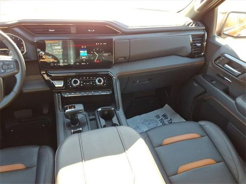 Used 2023 GMC Sierra 1500 AT4 w/ Technology Package image 15