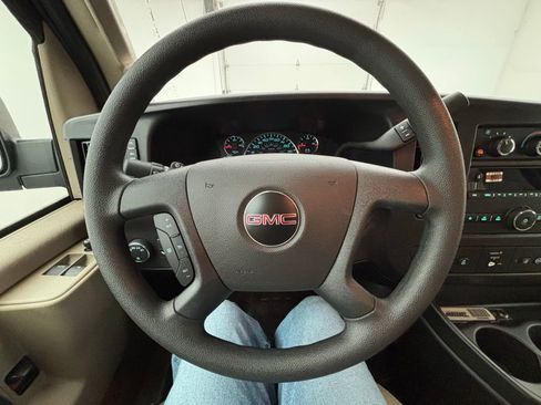 New 2025 GMC Savana 2500 w/ Driver Convenience Package image 18