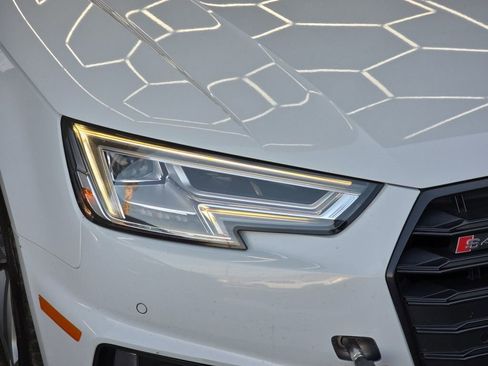 Used 2019 Audi S4 Premium Plus w/ Premium Plus Package image 30