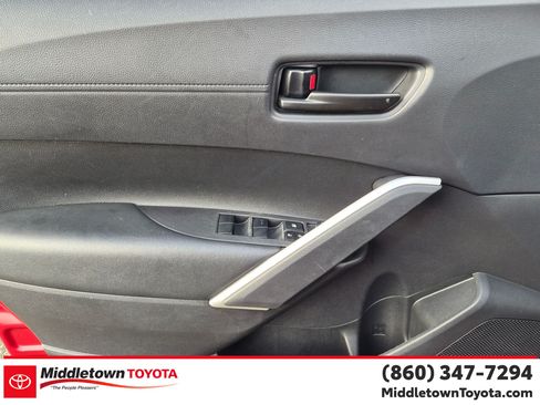 Used 2024 Toyota Corolla Cross AWD Hybrid image 10