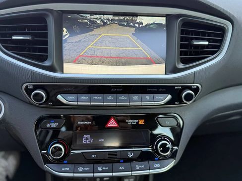 Used 2017 Hyundai Ioniq Limited w/ Limited Ultimate Package 02 image 44