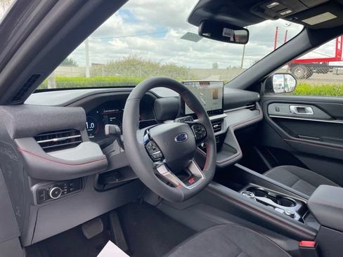New 2026 Ford Explorer ST AWD/4WD image 10