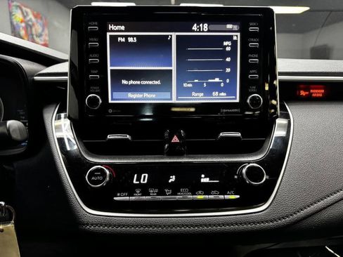 Used 2021 Toyota Corolla SE FWD image 24