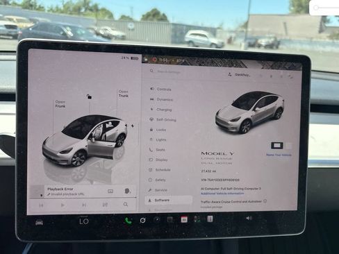 Used 2023 Tesla Model Y Long Range AWD/4WD image 5
