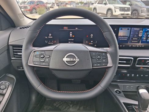 New 2026 Nissan Sentra SR w/ SR Premium Package FWD image 11