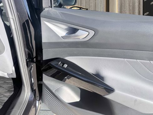 Used 2023 Volkswagen ID.4 Pro S image 66