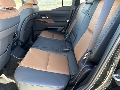 New 2026 Lexus GX 550 image 28