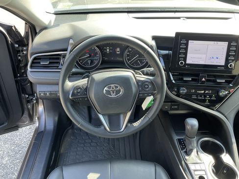 Certified 2023 Toyota Camry SE AWD/4WD image 11