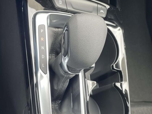 New 2026 Chevrolet Trax ACTIV w/ Driver Confidence Package FWD image 13