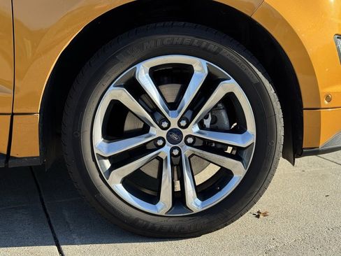 Used 2015 Ford Edge Sport w/ Equipment Group 401A image 8