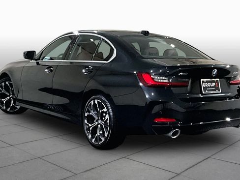 Used 2025 BMW 330i xDrive Sedan w/ M Sport Package AWD/4WD image 11