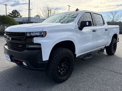 Used 2021 Chevrolet Silverado 1500 LT Trail Boss w/ Convenience Package II image 7