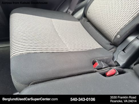 Used 2024 Toyota 4Runner SR5 image 14