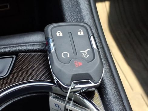 Used 2023 GMC Acadia AT4 w/ LPO, Floor Liner Package AWD/4WD image 39