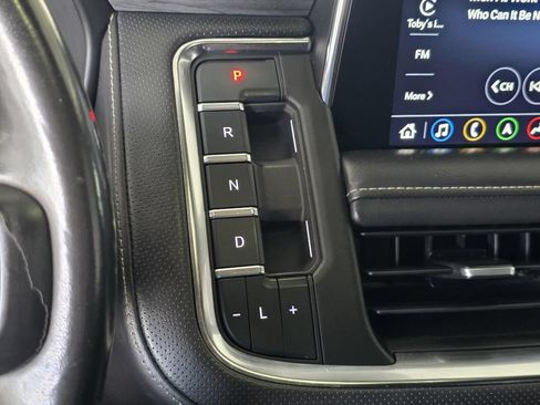 Used 2021 GMC Yukon SLT w/ SLT Premium Package AWD/4WD image 26