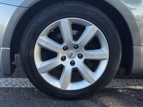 Used 2005 Nissan 350Z Touring image 25