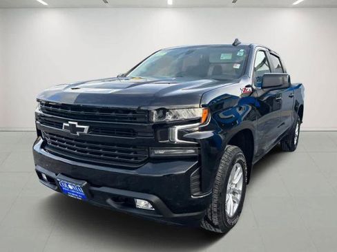 Used 2021 Chevrolet Silverado 1500 RST image 1