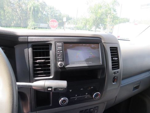 Used 2020 Nissan NV 2500 S image 7