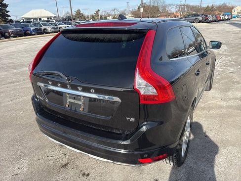 Used 2016 Volvo XC60 T5 Premier w/ Proximity Package image 3
