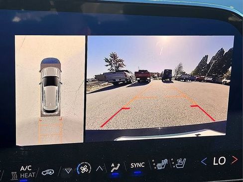 New 2025 Chevrolet Equinox EV RS w/ Active Safety Package 3 FWD image 18
