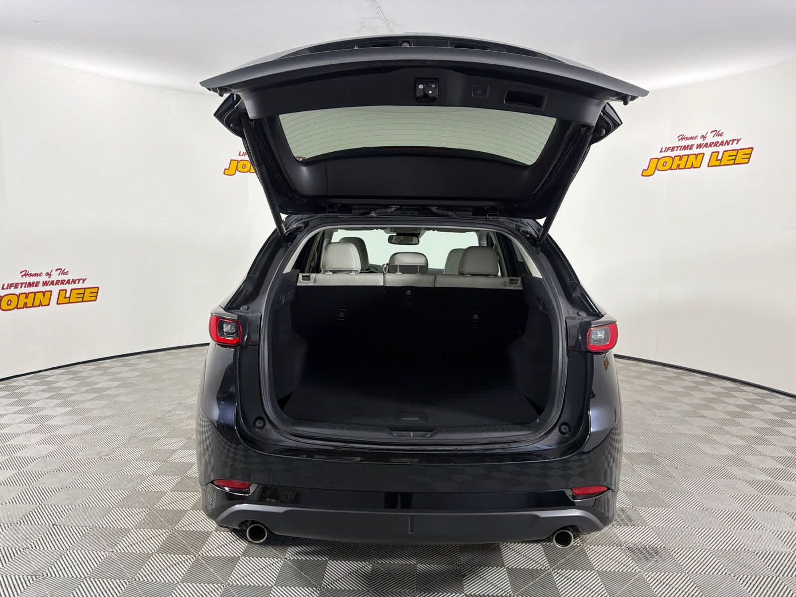 Used 2024 MAZDA CX-5 AWD 2.5 S w/ Premium Plus Pkg image 5