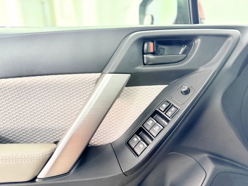 Used 2017 Subaru Forester 2.5i Premium w/ Popular Package #2A image 10