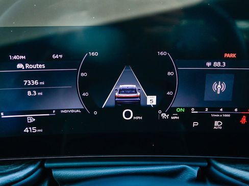 Used 2025 Audi Q5 Prestige image 26