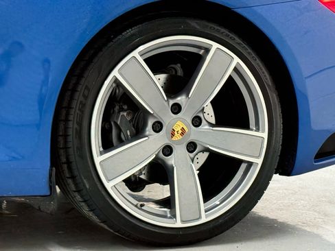 Used 2017 Porsche 911 Carrera image 33