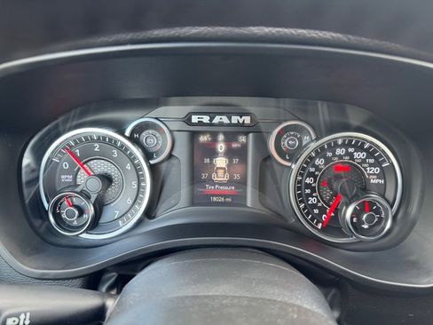 Used 2023 RAM 1500 Big Horn AWD/4WD image 16