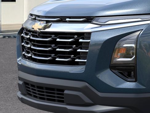New 2026 Chevrolet Equinox LT w/ Safety and Technology Package FWD image 37