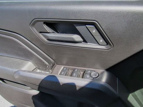 New 2025 Chevrolet Colorado Trail Boss w/ Midnight Edition image 15