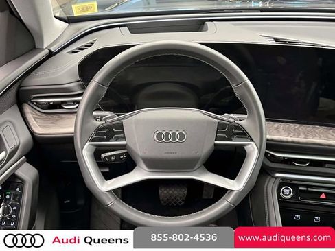 Used 2025 Audi Q5 Premium Plus w/ Premium Plus AWD/4WD image 14
