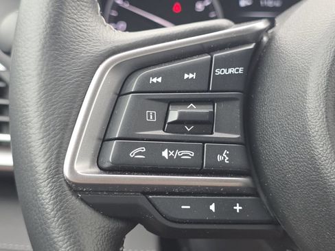 Used 2025 Subaru Outback Limited AWD/4WD image 25