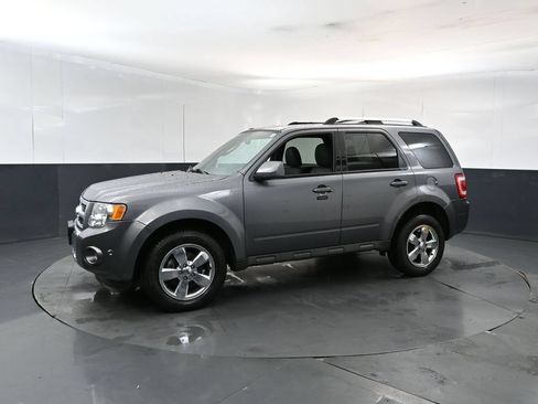 Used 2010 Ford Escape Limited AWD/4WD image 2