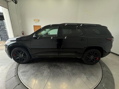 Used 2020 Chevrolet Traverse Premier w/ Redline Edition FWD image 15