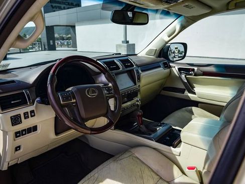 Used 2014 Lexus GX 460 w/ Premium Package image 15