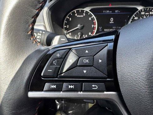 Used 2024 Nissan Altima 2.5 SR FWD image 24