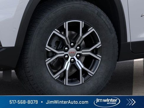 New 2026 GMC Acadia AT4 w/ Luxury Package AWD/4WD image 9